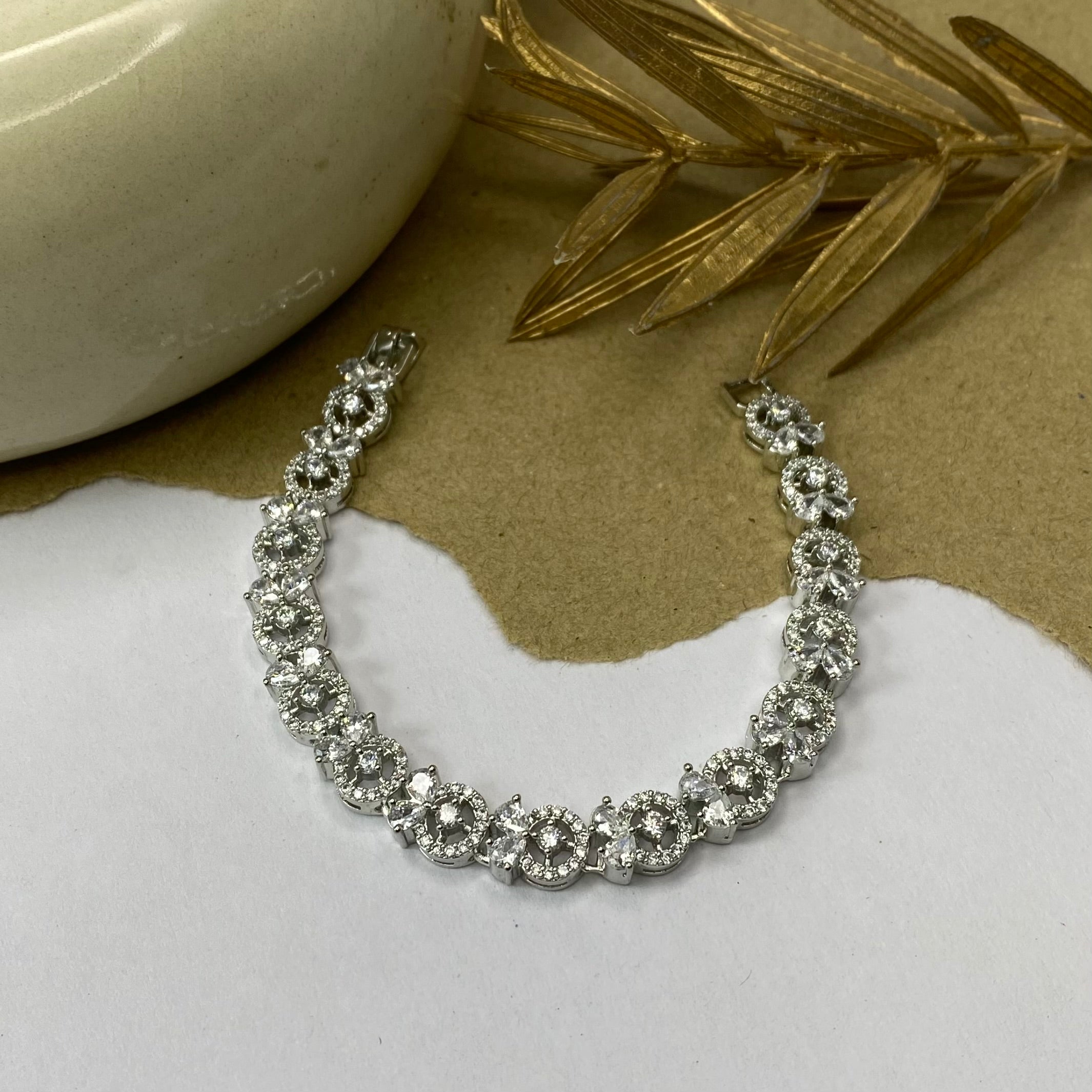 Round Cluster & Marquise Link Bracelet