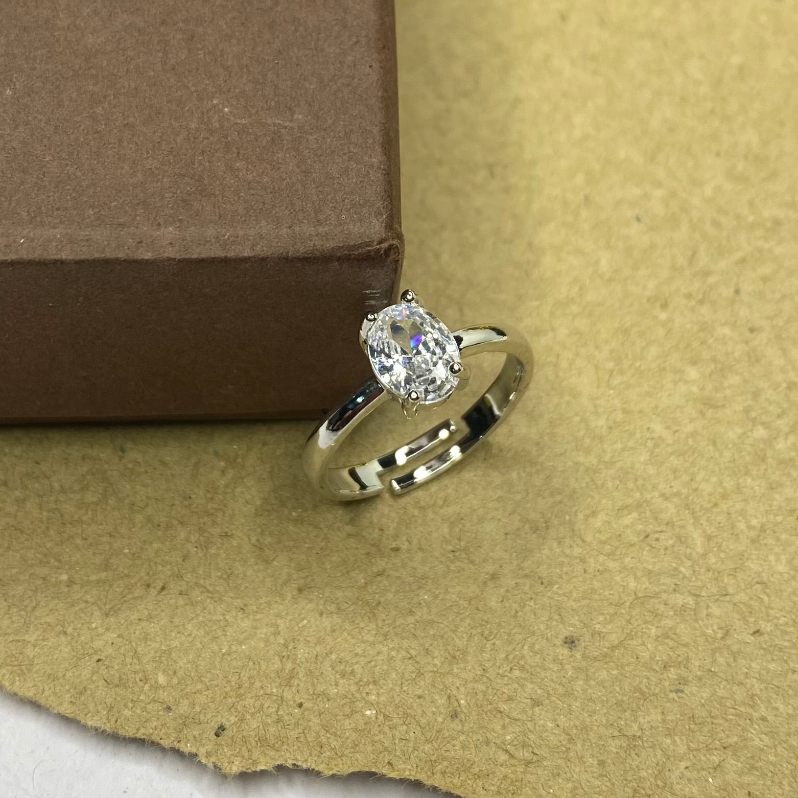 Minimal Single Stone Adjustable Ring