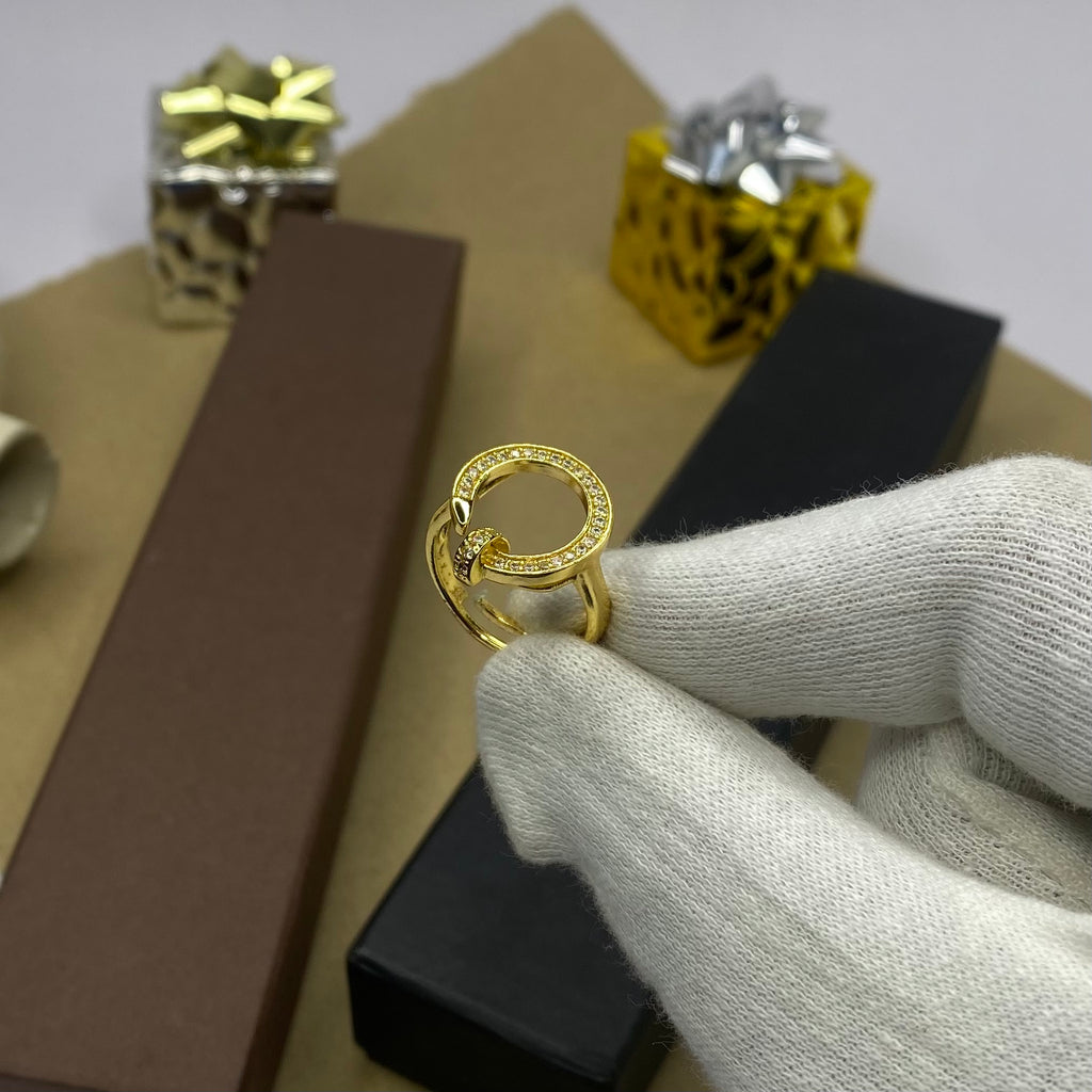 Elegant Round Layered Stone Ring