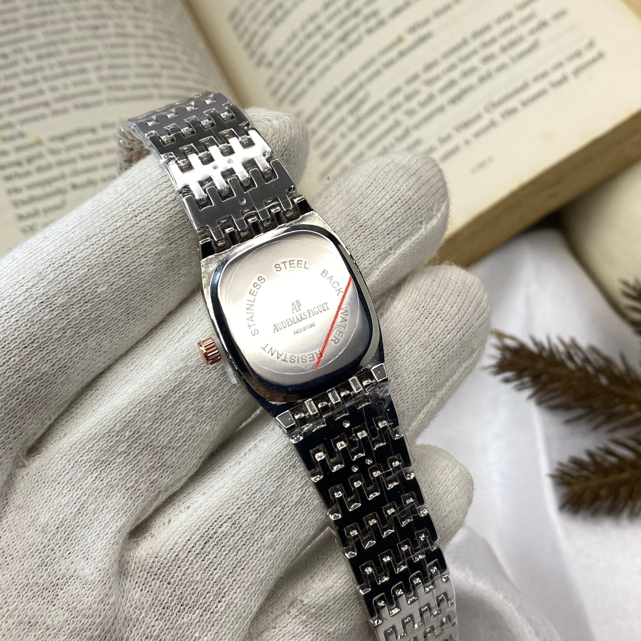 Emerald Royale Watch