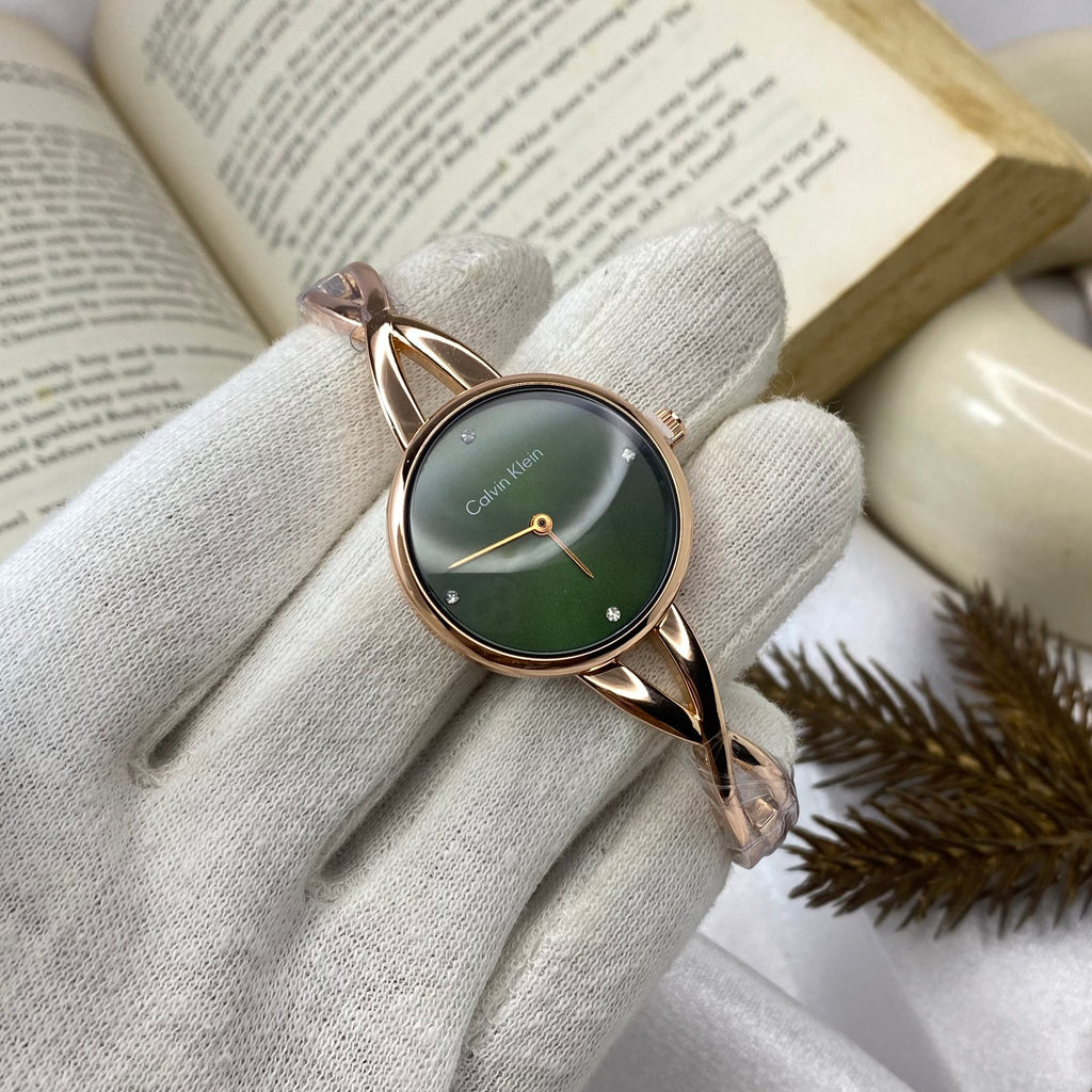 Seductive Bangle Rose Gold Tone Watch (K4E2N61V)