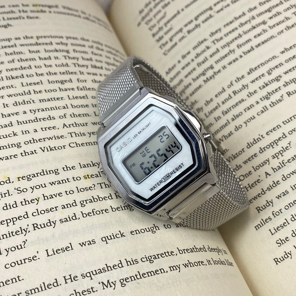 Classic Vintage Series Digital Watch (A1000MA-7EF)