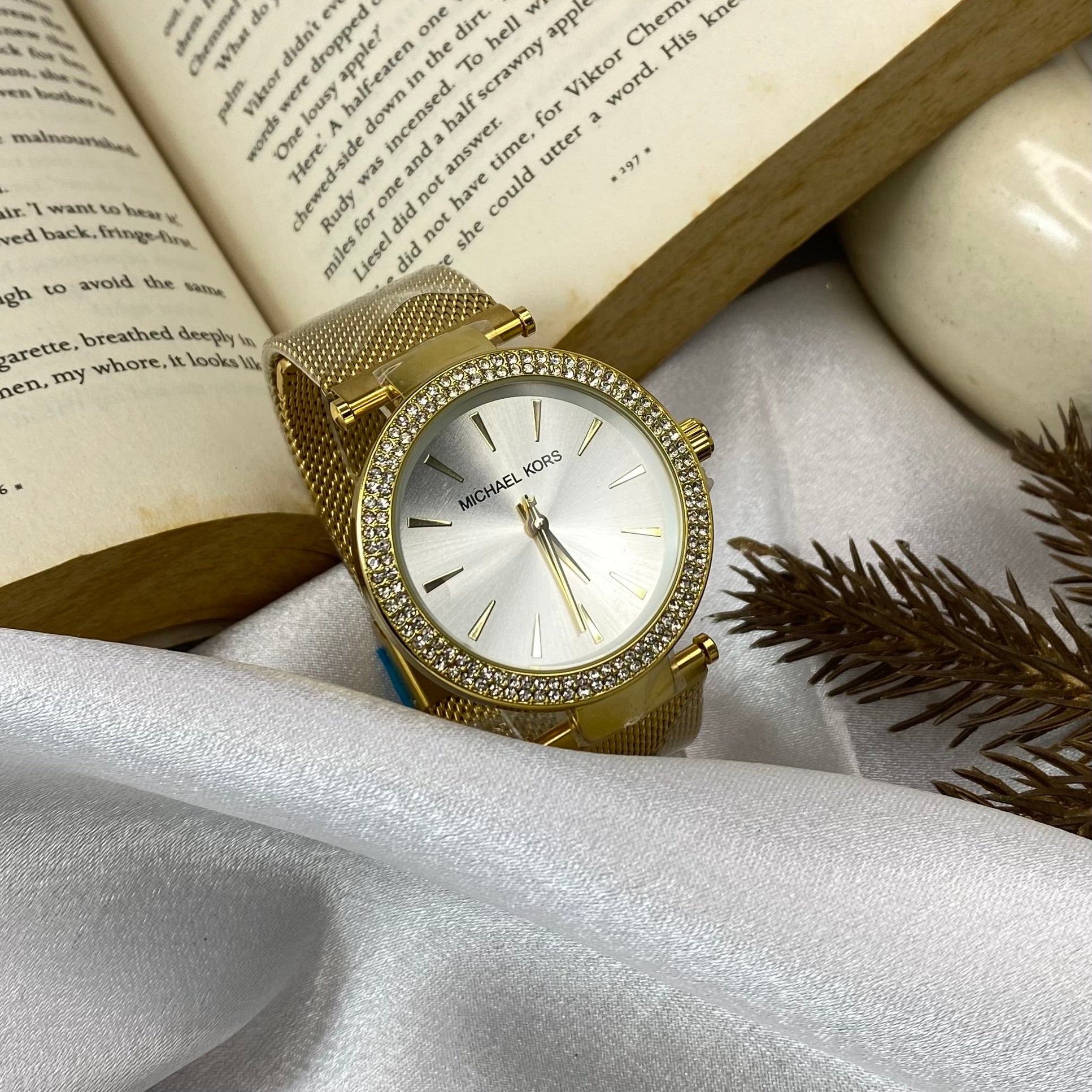 Slim Runway Gold-Tone Mesh Watch (MK3512)