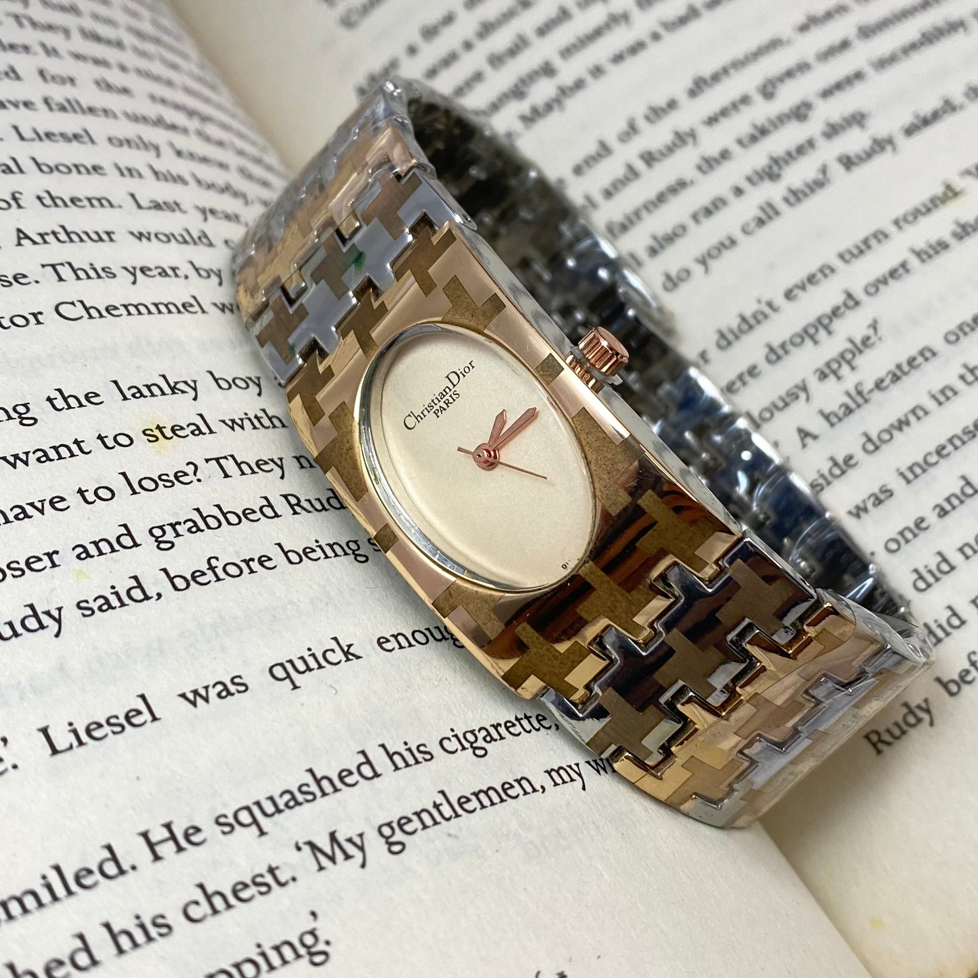 The Eternal Series Anti Tarnish Watch