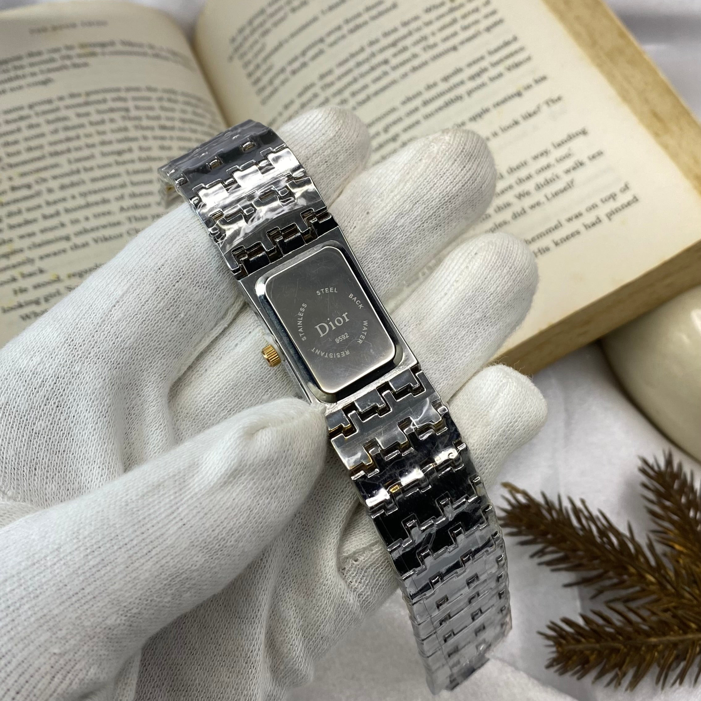 The Eternal Series Anti Tarnish Watch