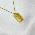 Golden Star Card Pendant Neckchain