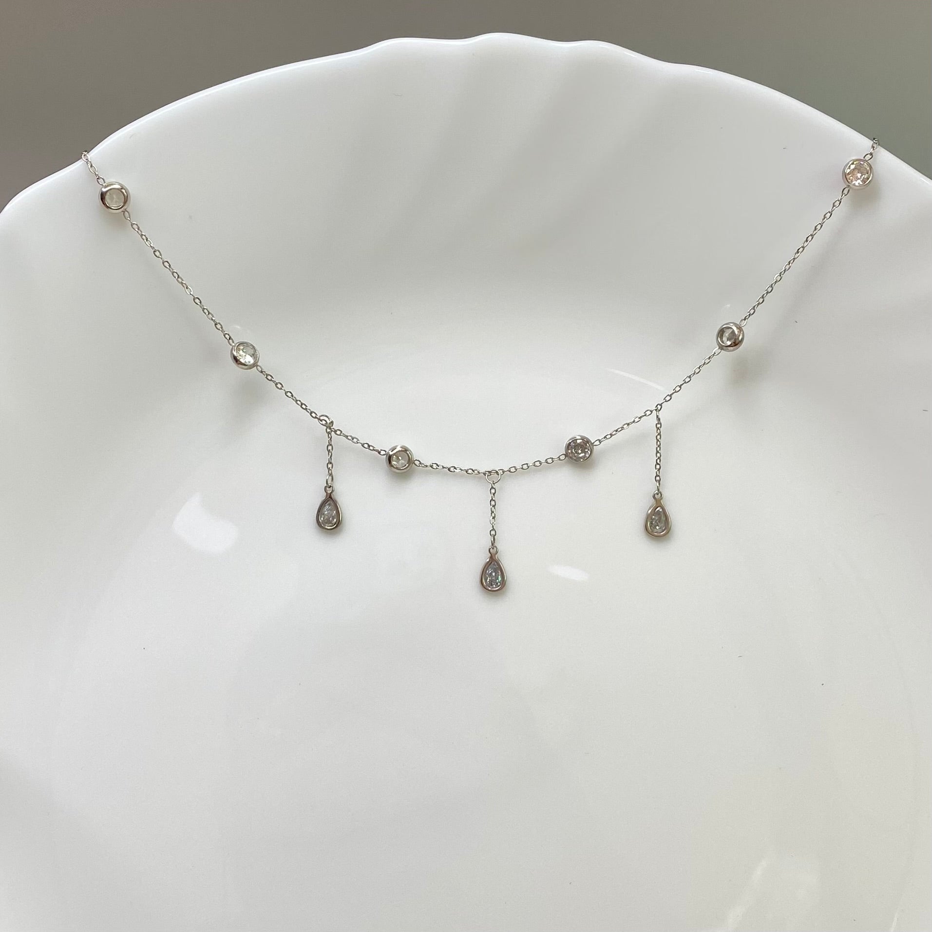 Water Drop Neckchain