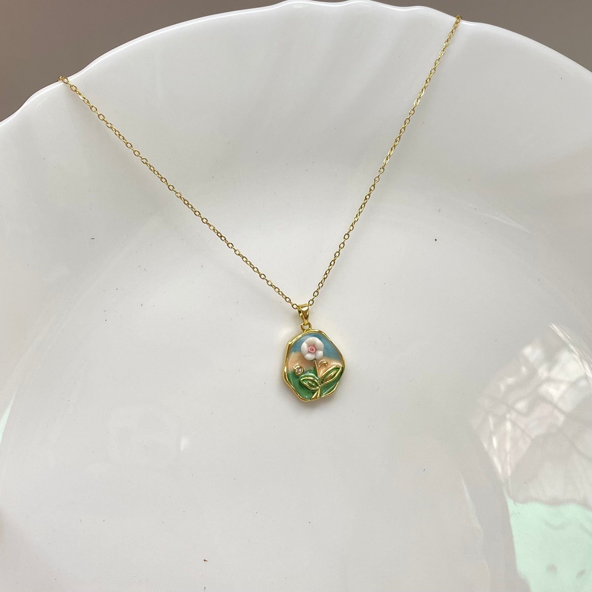 Flora Pendant Neckchain