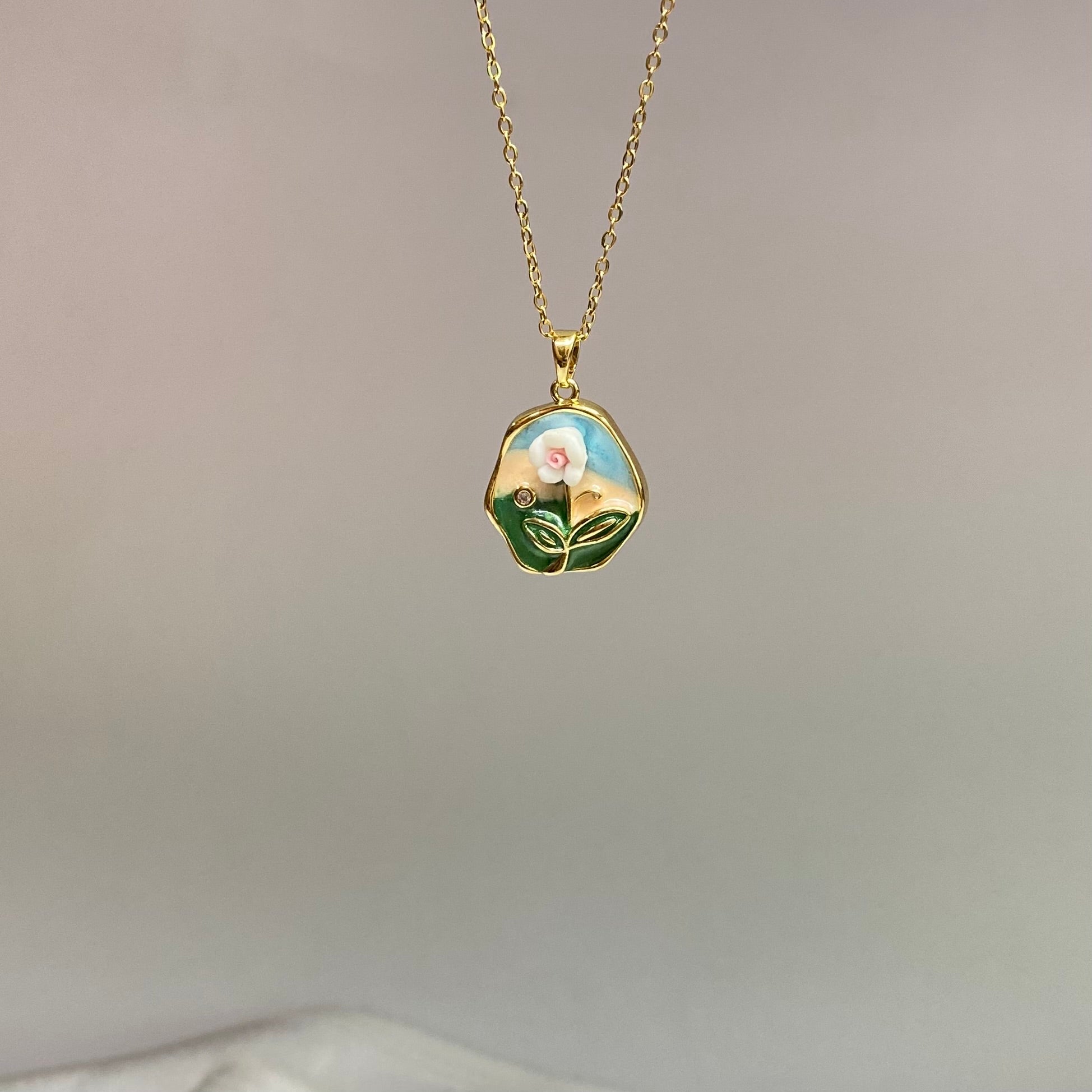 Flora Pendant Neckchain