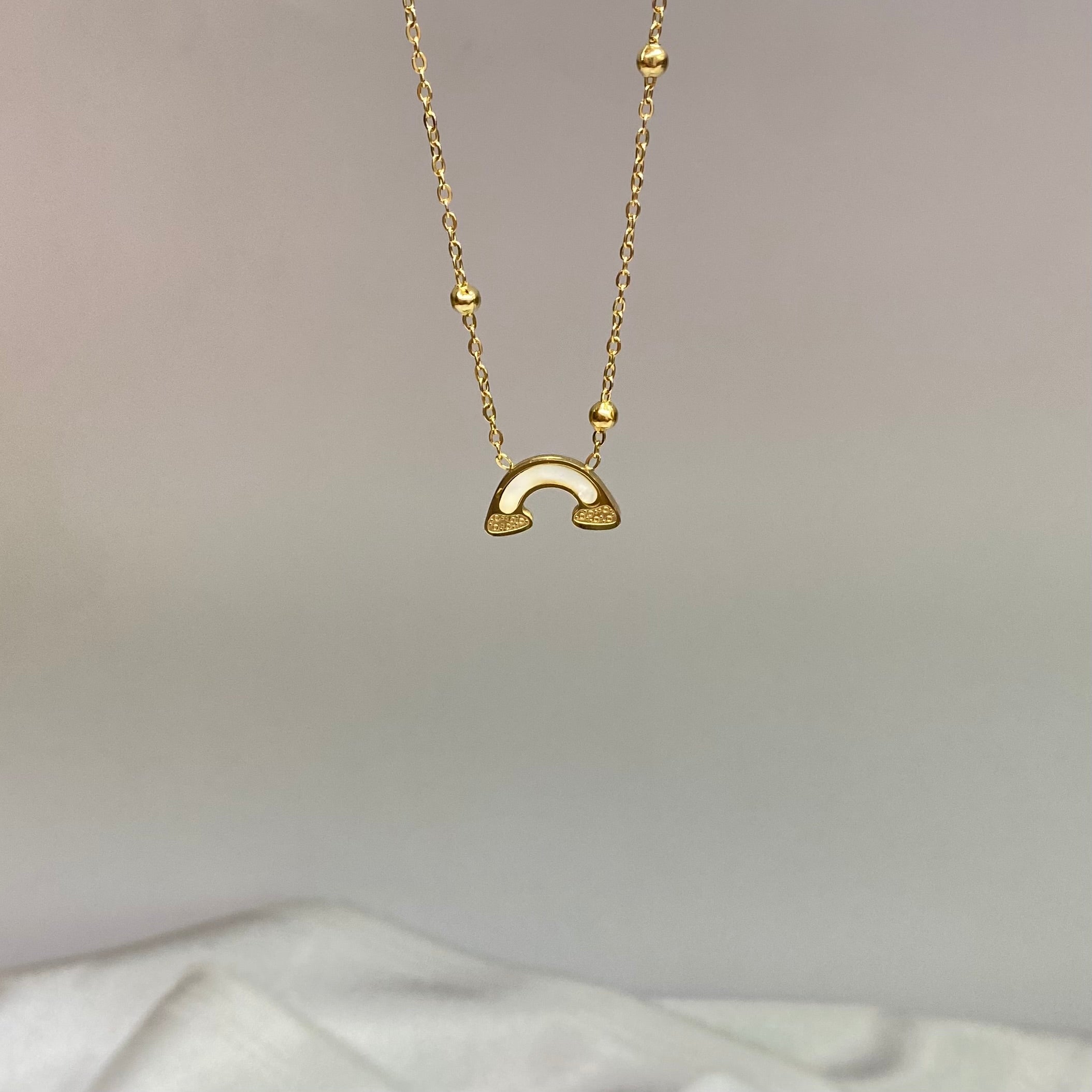 Mother of Pearl Rainbow Charm Neckchain