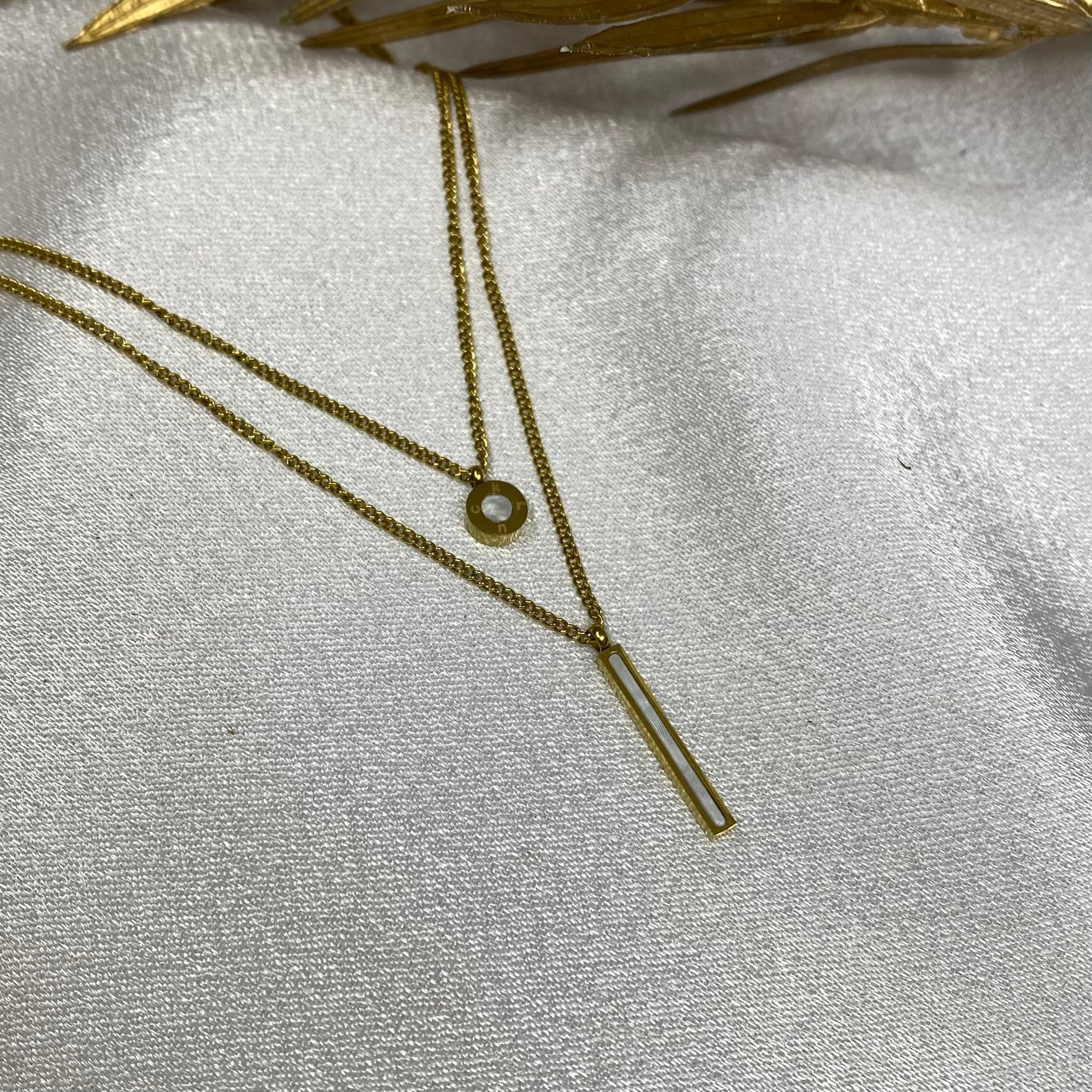 Dual Layer Minimal Charm Neckchain