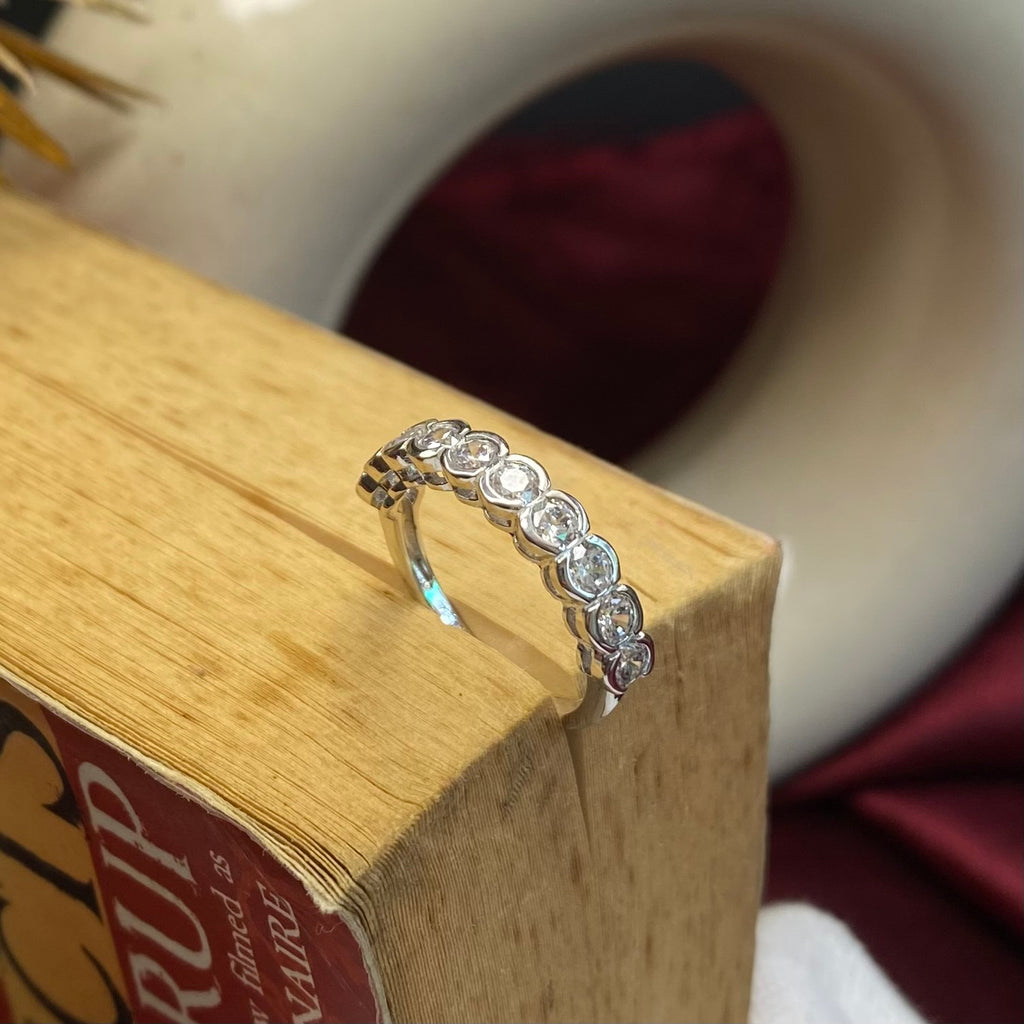 925 Sterling Silver Classic Bezel Stone Ring