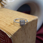 925 Sterling Silver Vintage Baguette Halo Ring