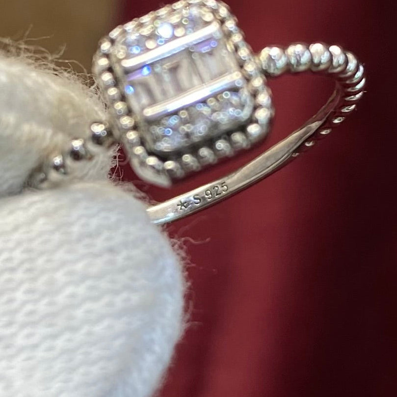 925 Sterling Silver Vintage Baguette Halo Ring