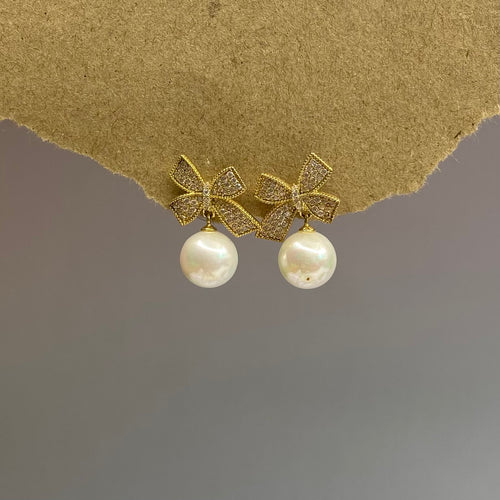 Bow & Pearl Earrings
