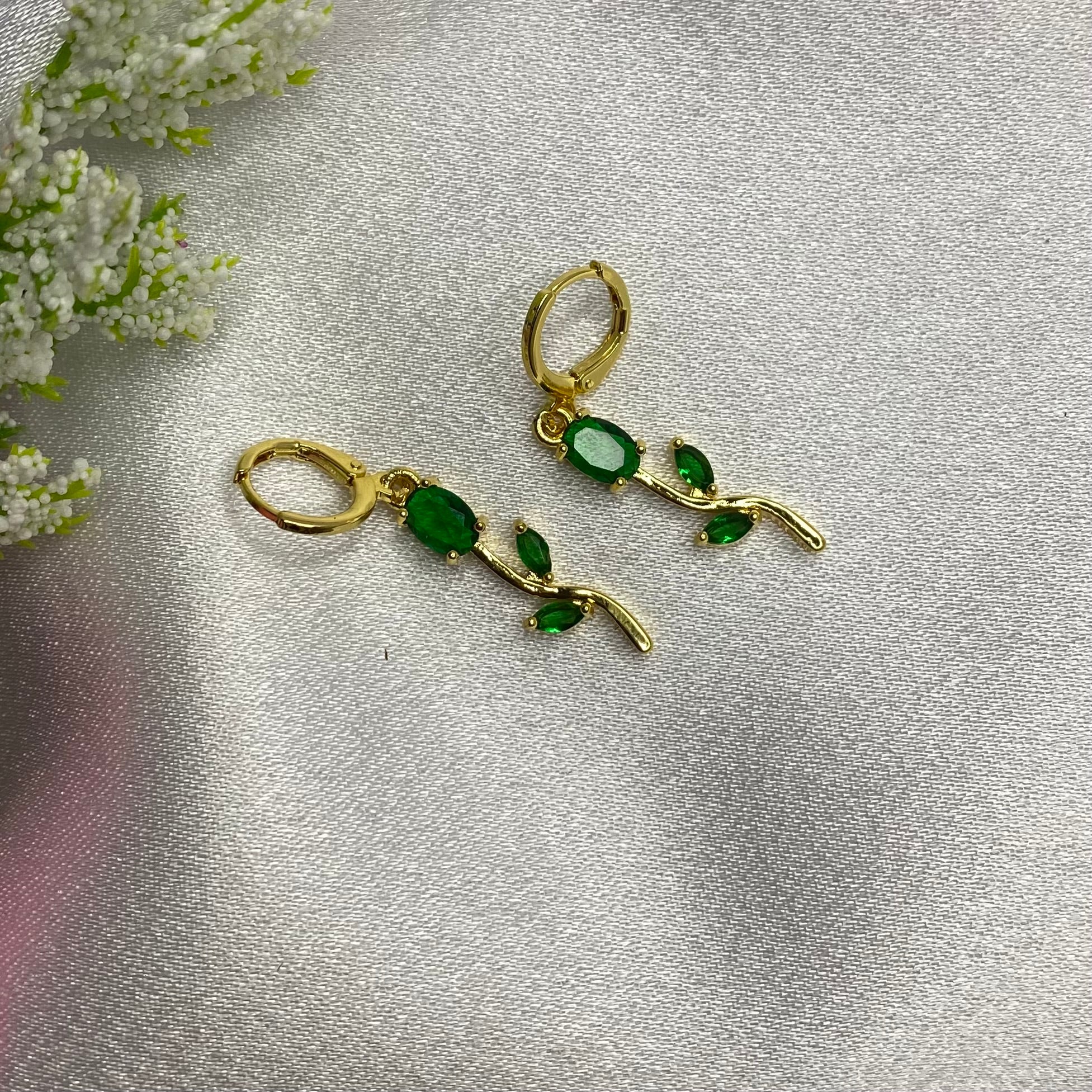 Tulip Neckchain and earrings
