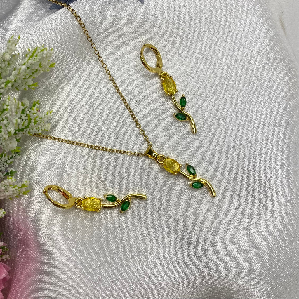 Tulip Neckchain and earrings